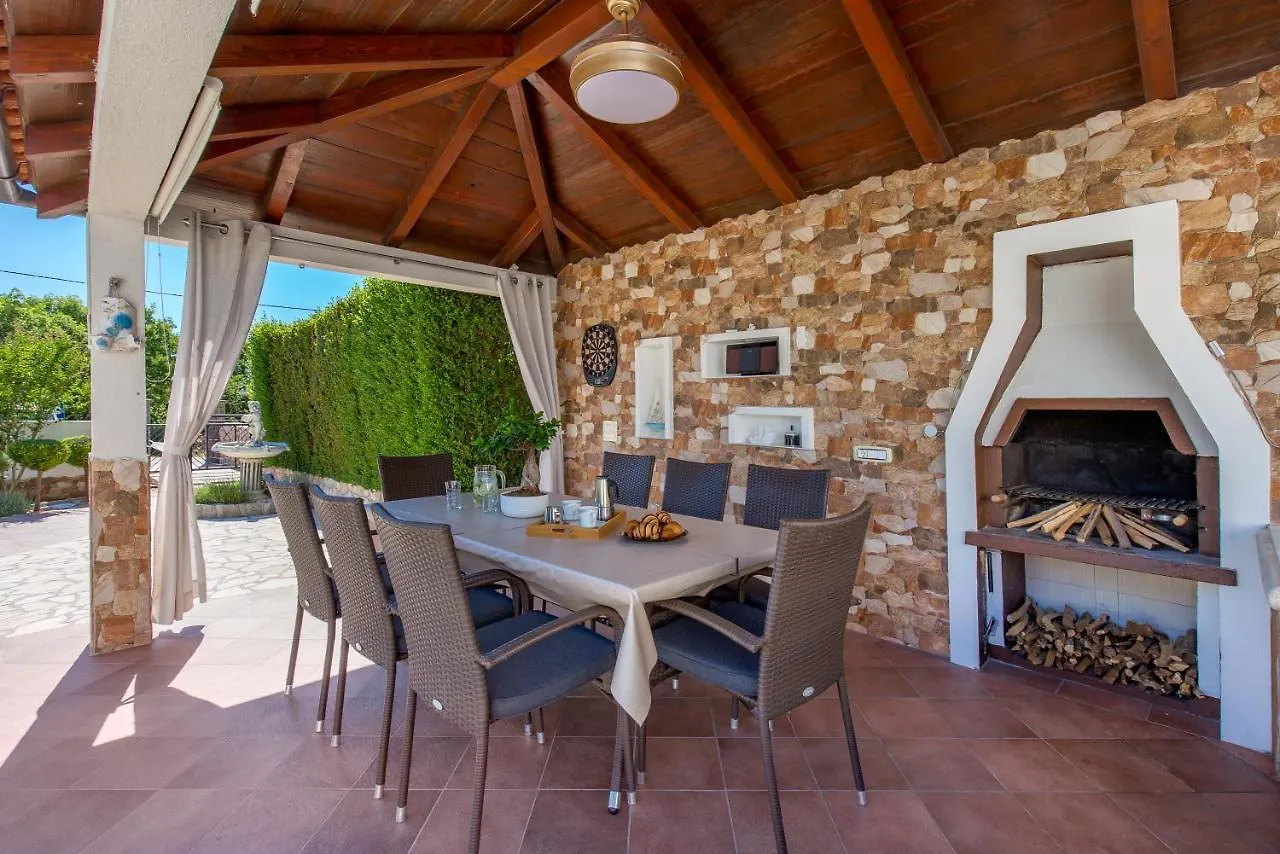 Villa Summer Oasis Dobrinj