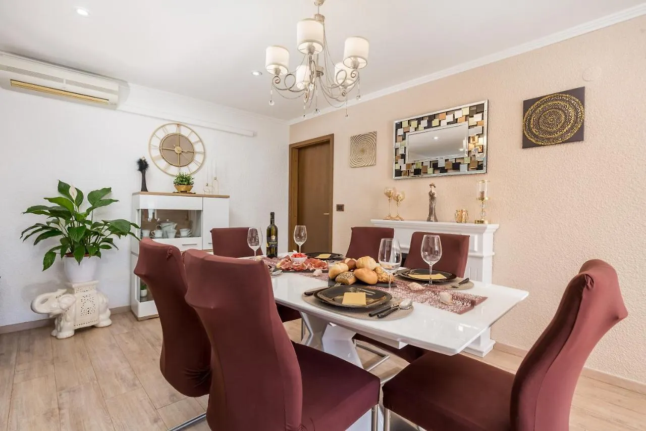 Villa Summer Oasis Dobrinj