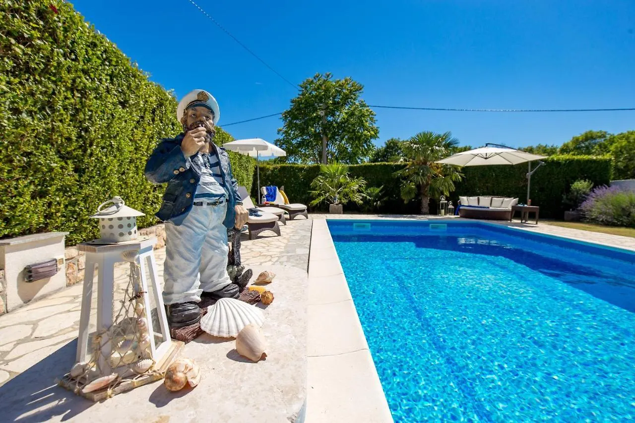 Villa Summer Oasis Dobrinj